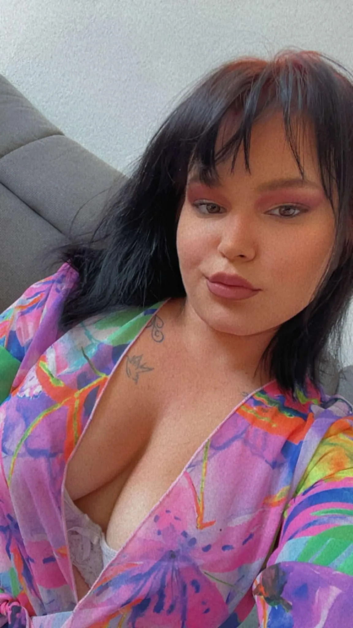 Lenis - Escort Praha